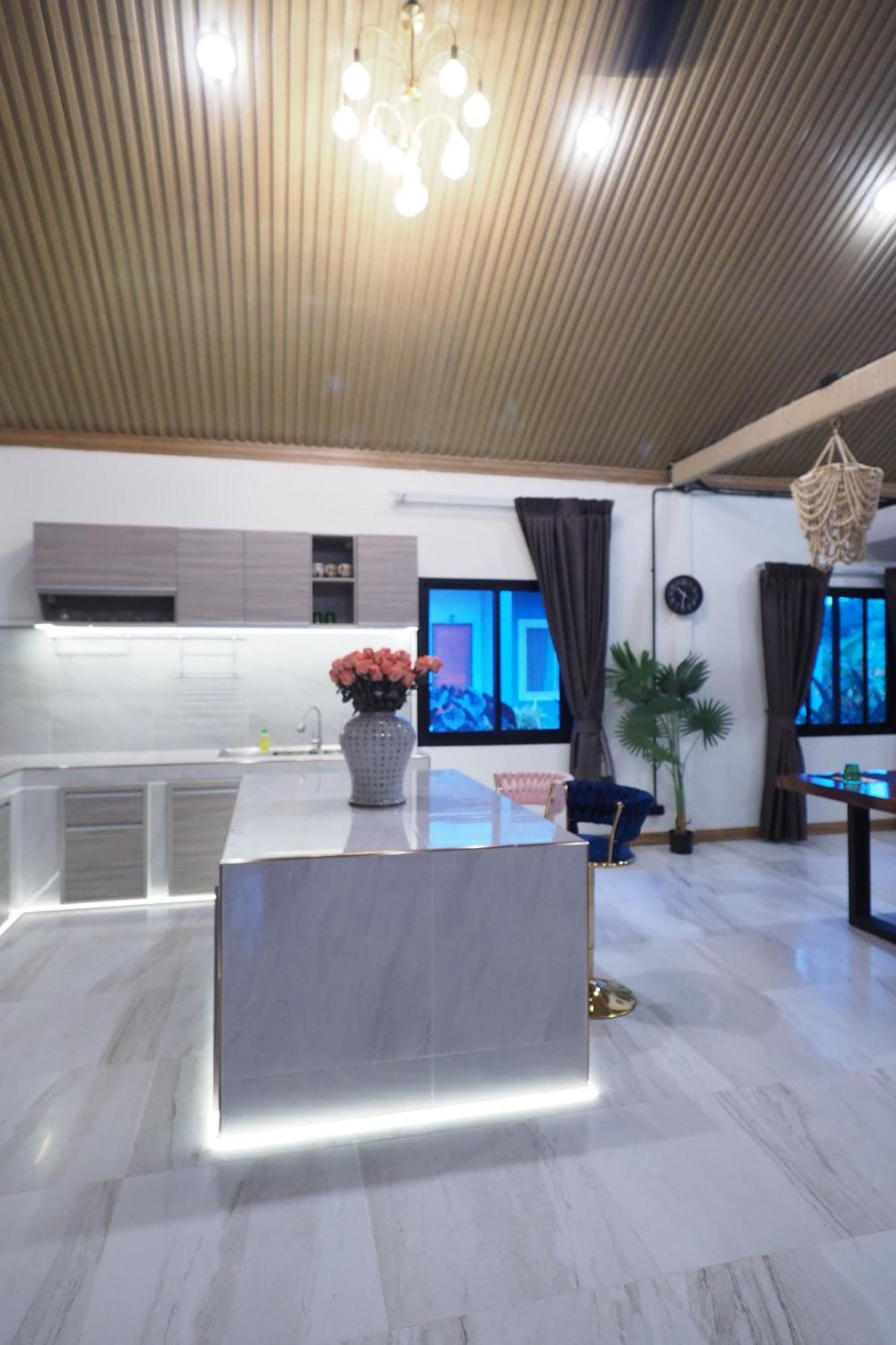 Villa Omloft Phuket Exterior foto
